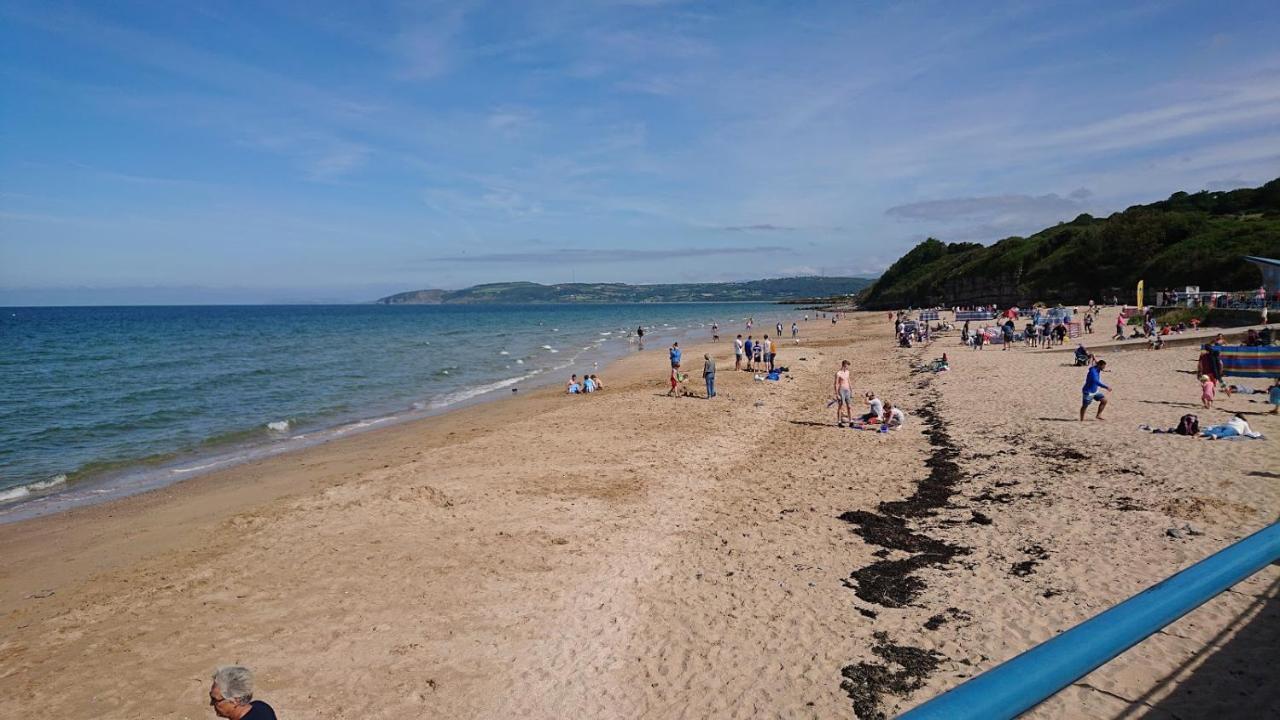 Jaw-Dropping Beach House In Anglesey Benllech Exterior foto