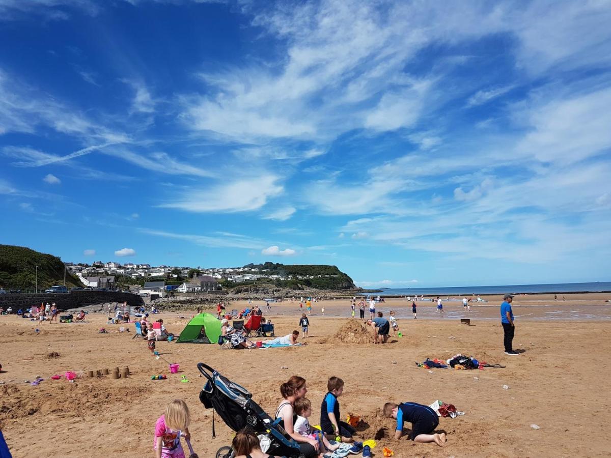 Jaw-Dropping Beach House In Anglesey Benllech Exterior foto
